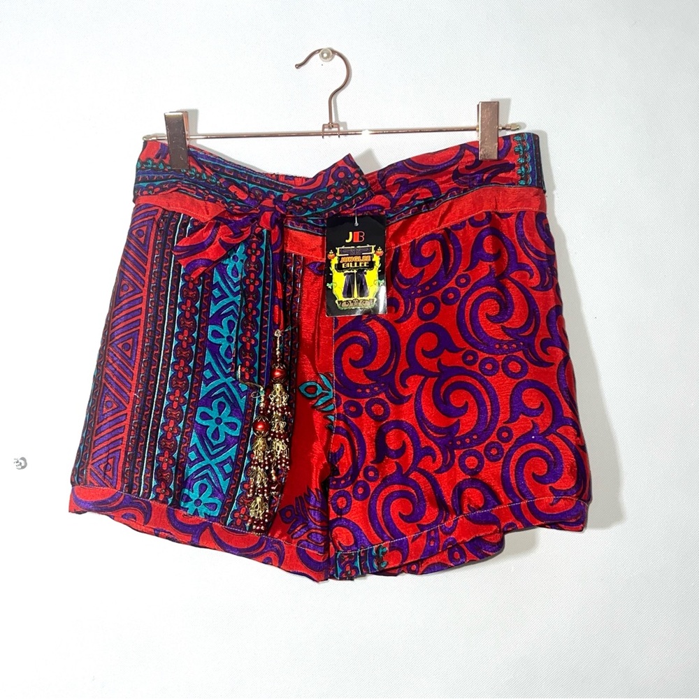 NWT JUNGLEE BILLEE Red Print‎ Lightweight Boho  Shorts size L/XL
